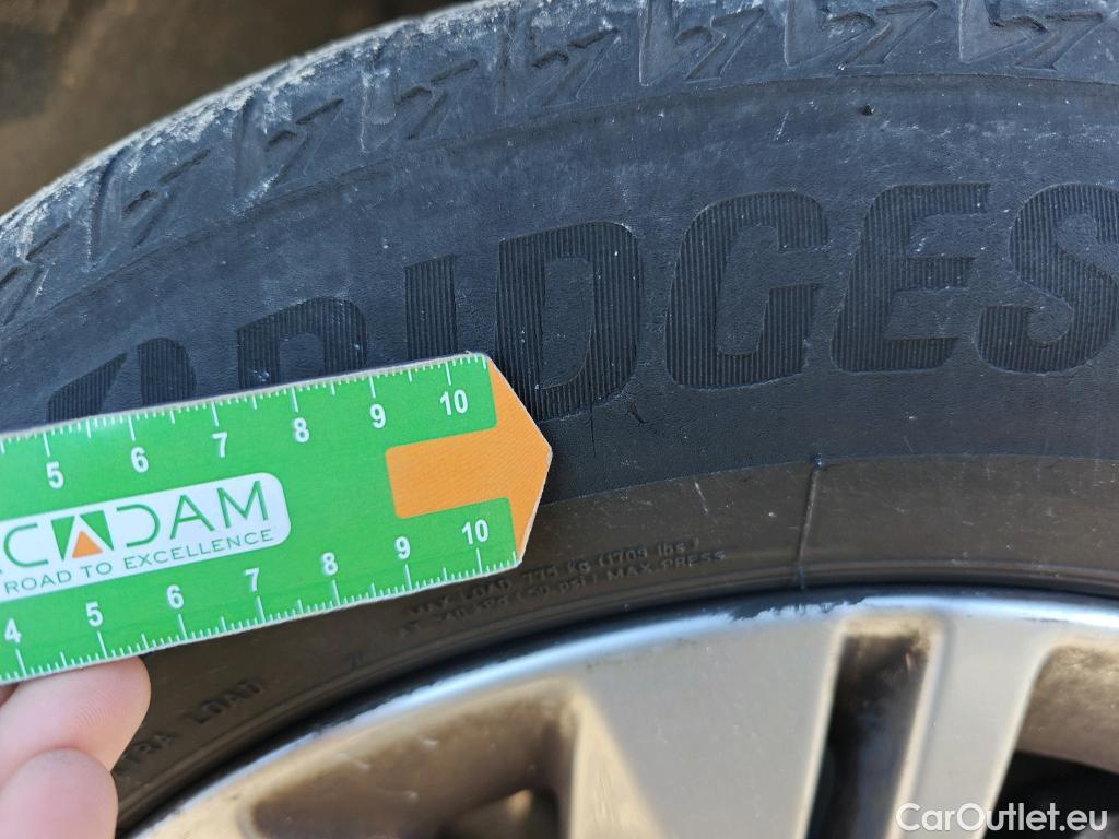  Peugeot  508 PEUGEOT  / 2018 / 5P / berlina con portón 5P Active Pack BlueHDi 130 S&S EAT8 #61