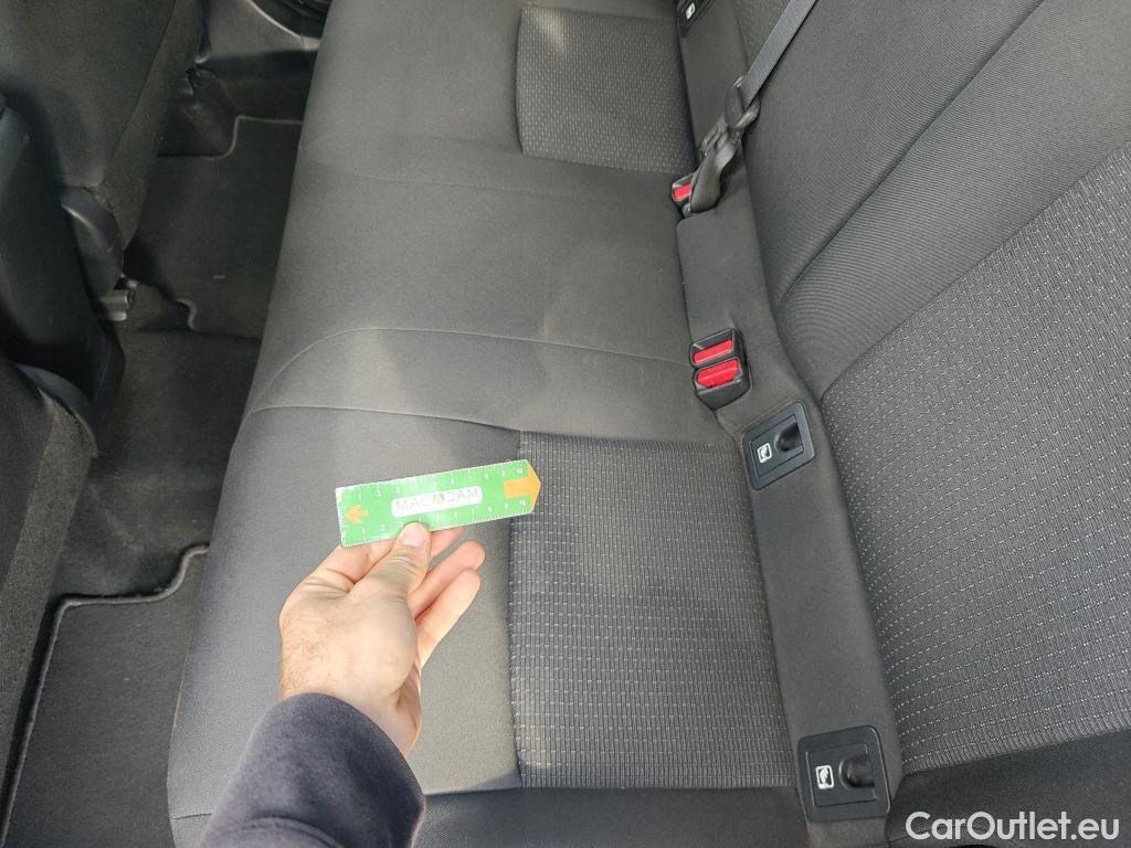  Toyota  C-HR TOYOTA  / 2016 / 5P / todoterreno 1.8 125H Advance (CX) #7