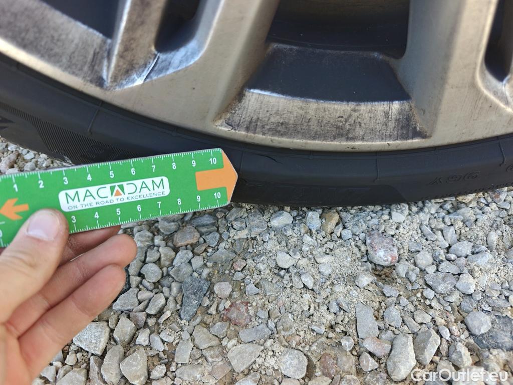  Volkswagen  Passat VOLKSWAGEN  / 2019 / 4P / sedán R-Line 2.0 TDI 110kW (150CV) DSG #1