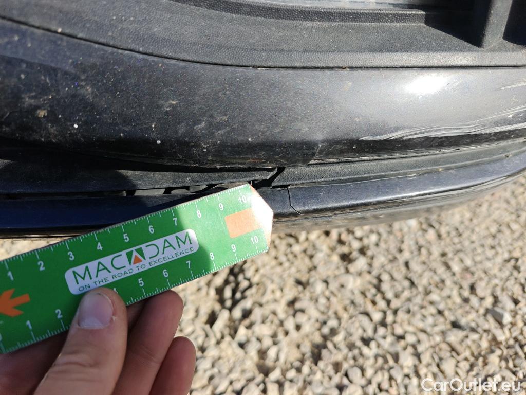  Volkswagen  Passat VOLKSWAGEN  / 2019 / 5P / familiar Variant Business 2.0 TDI 110kW #21