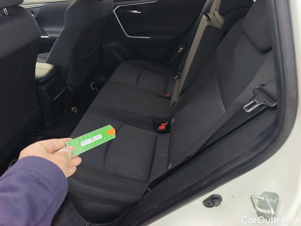  Toyota  RAV4 TOYOTA  / 2018 / 5P / todoterreno 2.5l 220H Advance #14