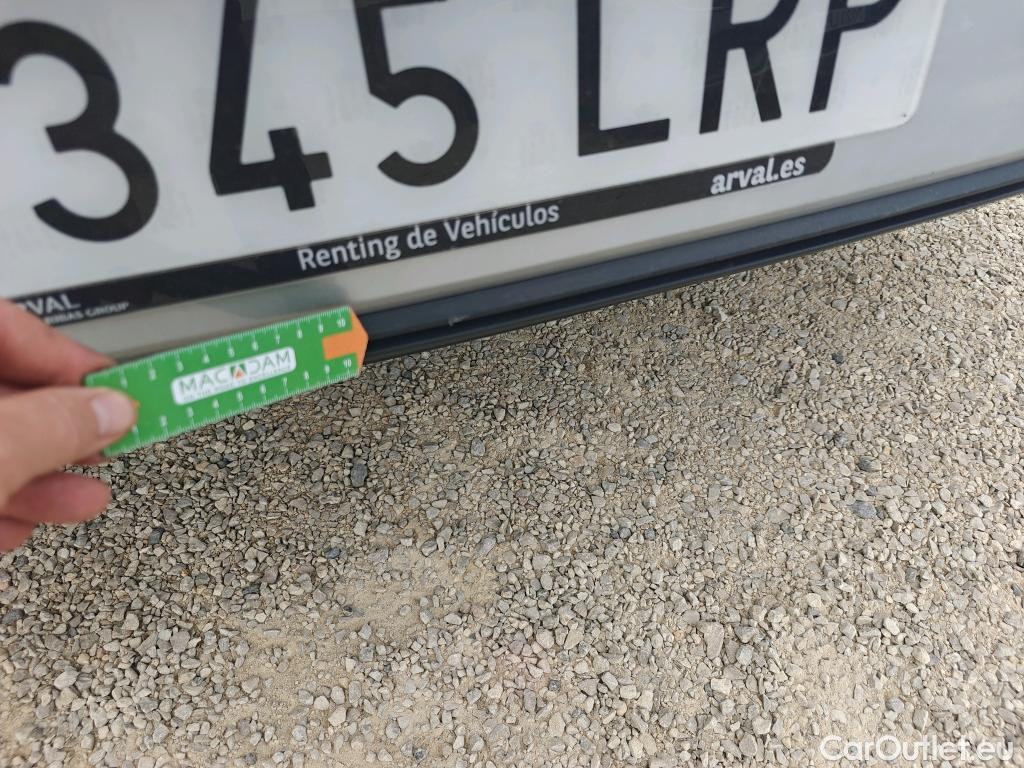  Volkswagen  Golf  VIII Berlina Life 2.0 TDI 115CV MT6 E6dT #2