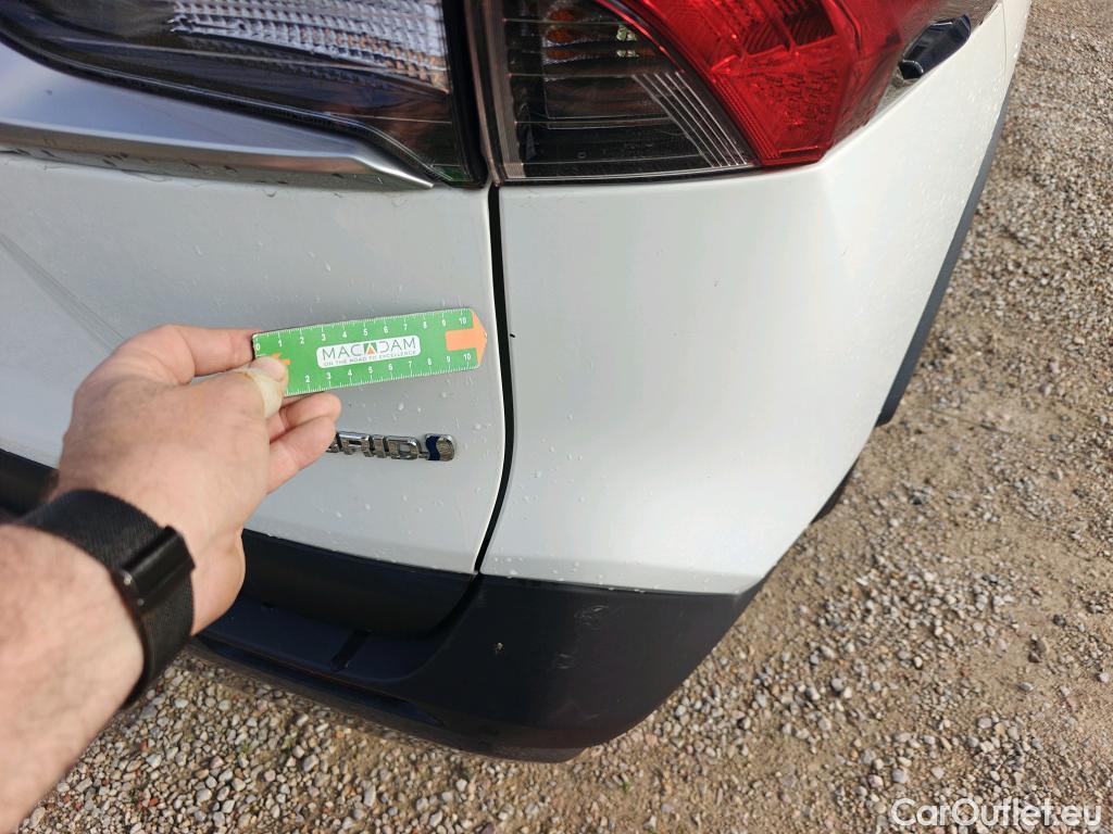  Toyota  RAV4 TOYOTA  / 2018 / 5P / todoterreno 2.5l 220H Advance #39