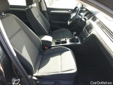  Volkswagen  Passat VOLKSWAGEN  / 2019 / 5P / familiar Variant Business 2.0 TDI 110kW #6