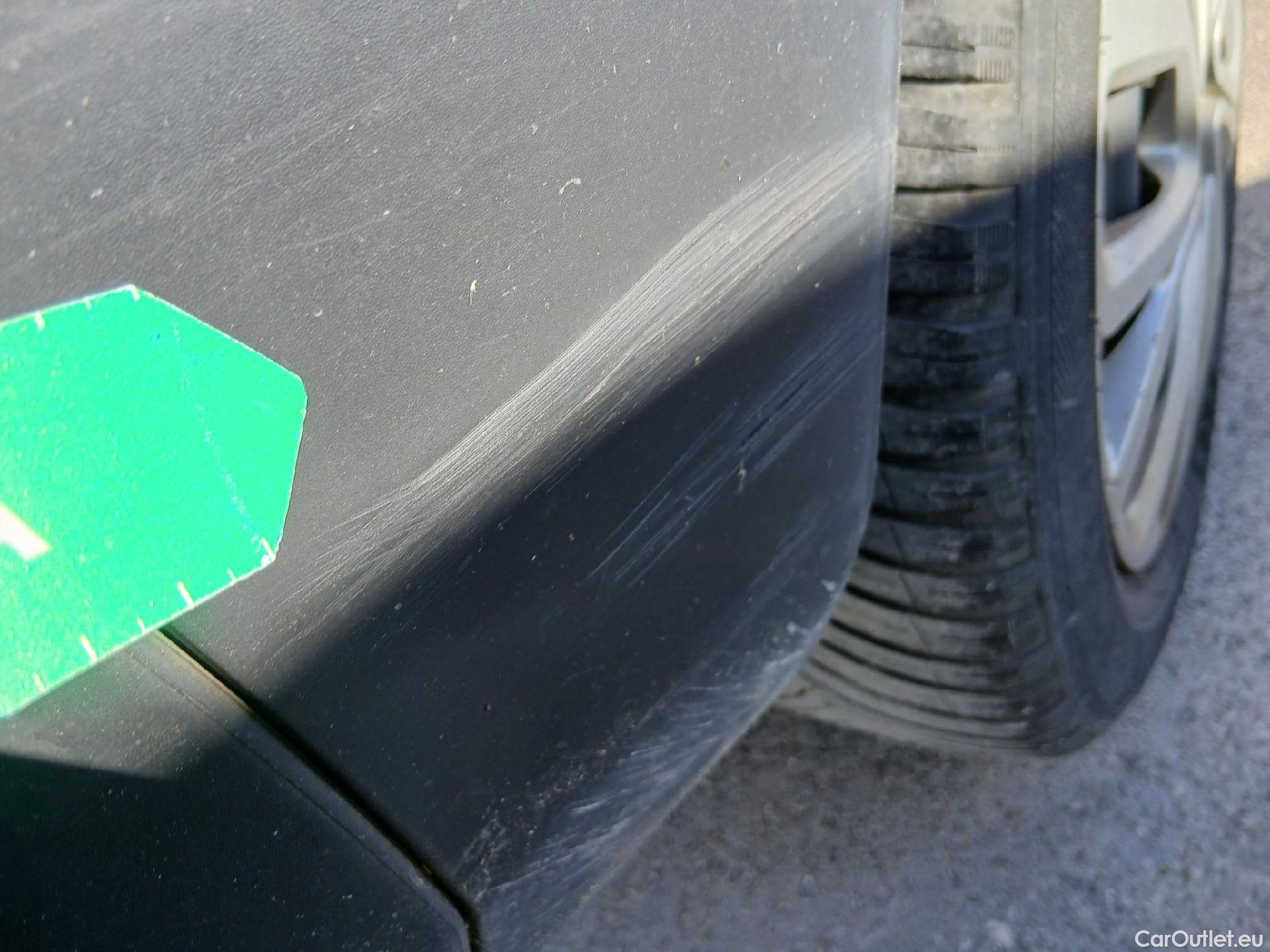  Citroen  Berlingo CITROEN  / 2018 / 4P / combi Talla M BlueHDi 100 S&S LIVE PACK BUSINE #30