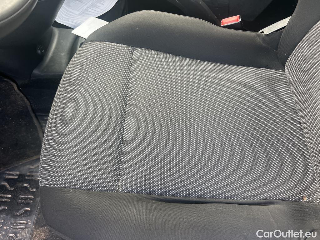  Citroen  Berlingo CITROEN  / 2018 / 4P / combi Talla M BlueHDi 100 S&S LIVE (AC) #4