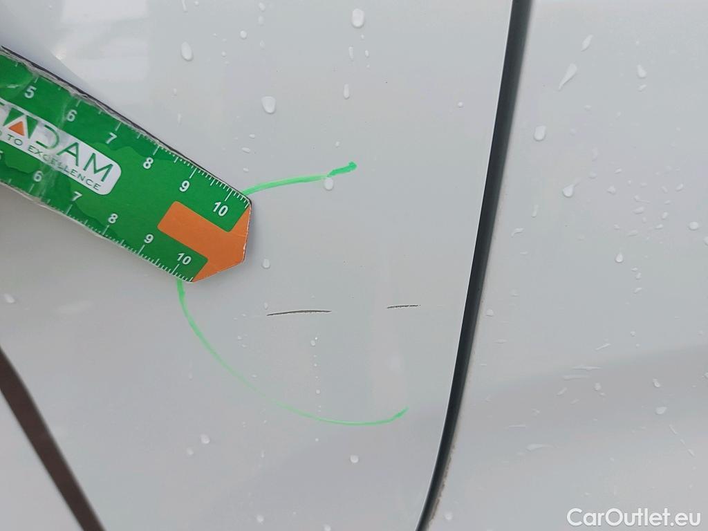  Citroen  Berlingo  Combi Live Pack Business M 1.5 BlueHDi 100CV MT6 E6d #19