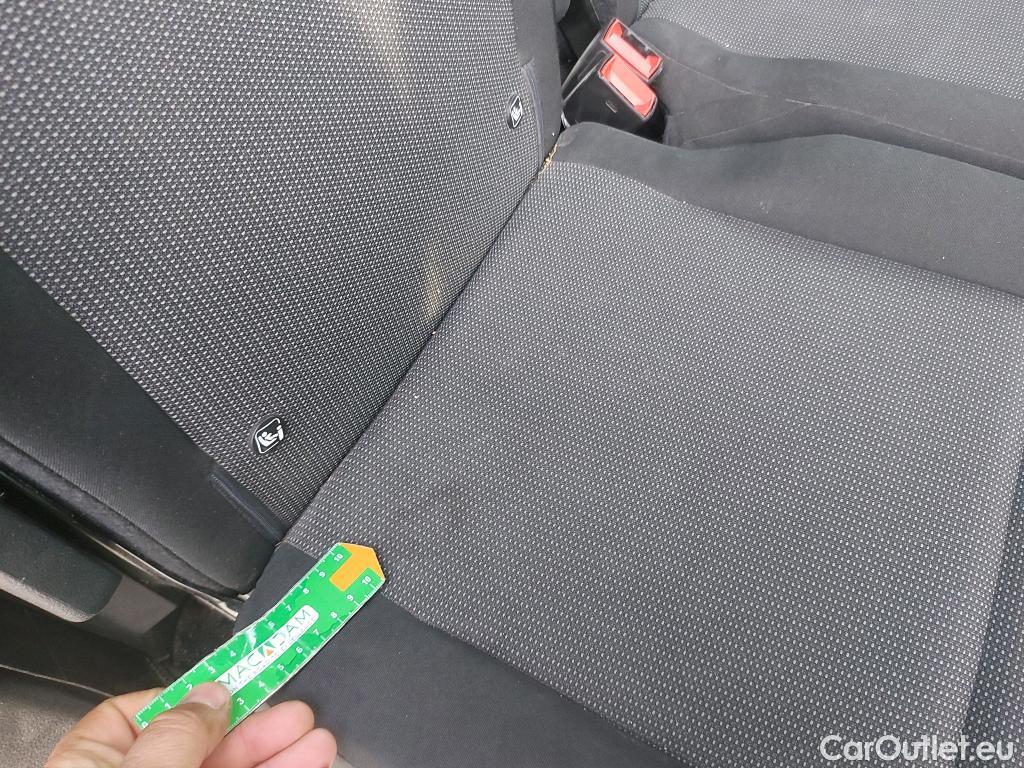  Citroen  Berlingo  Combi Live Pack Business M 1.5 BlueHDi 100CV MT6 E6d #28