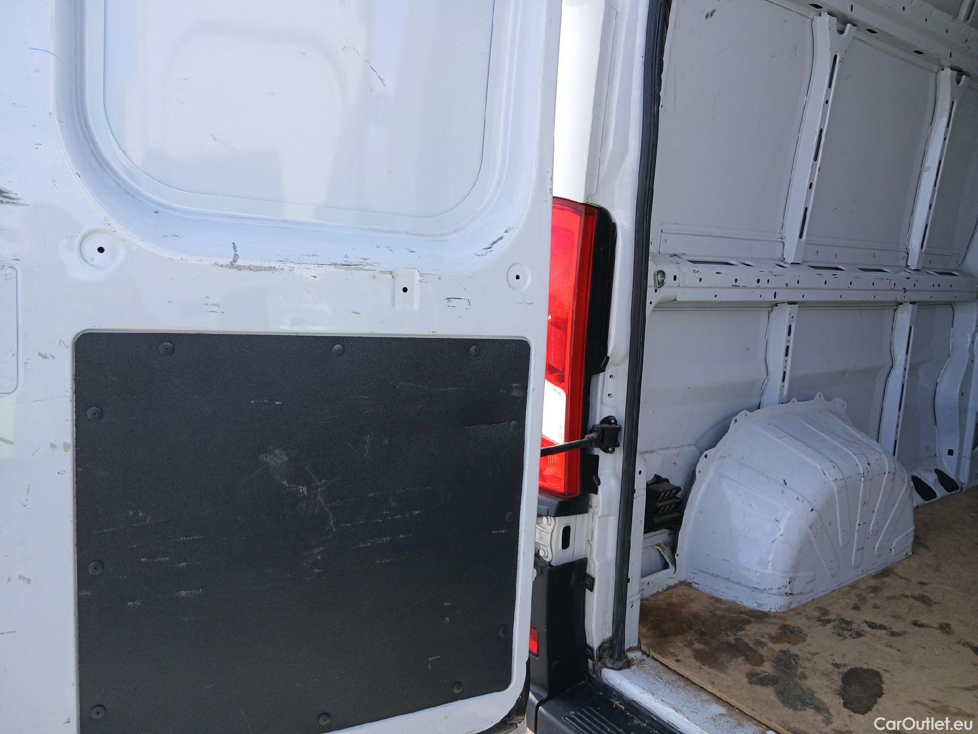  Fiat  Ducato FIAT  / 2014 / 4P / furgón Furgón Maxi 35 L3H2 2.3 Mjet. (103 kW) #1