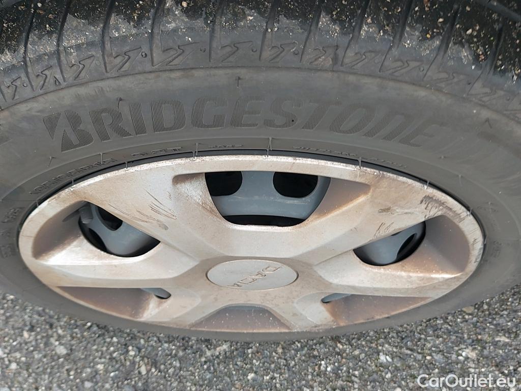  Dacia  Dokker DACIA  / 2013 / 4P / furgón derivado de turismo Van Essential Blue dCi 70kW (95CV) #25