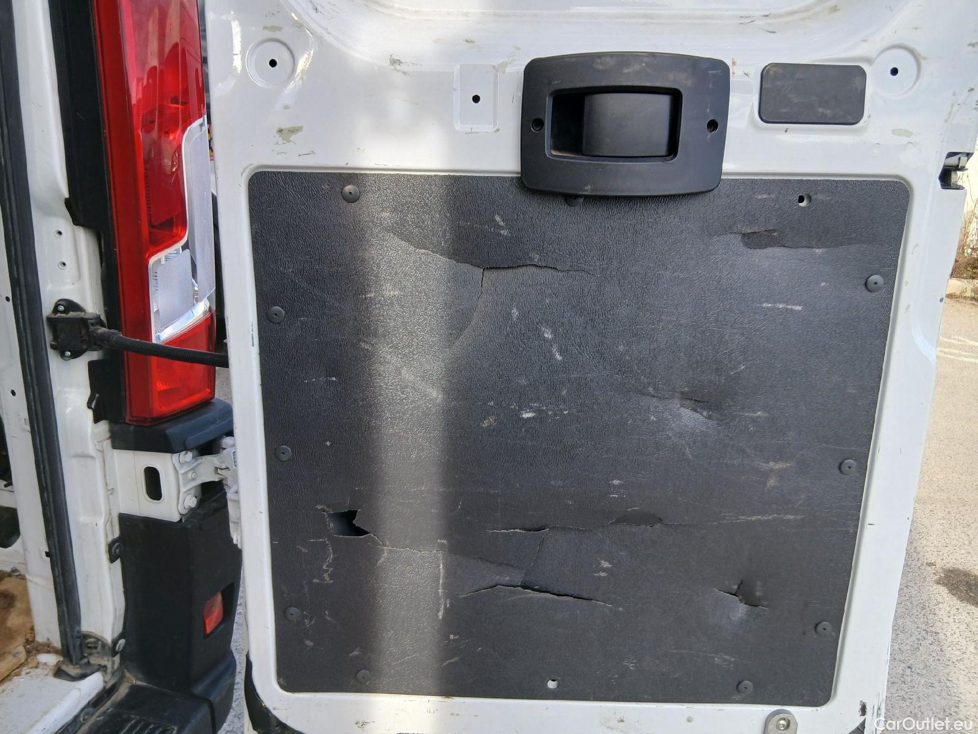  Fiat  Ducato FIAT  / 2014 / 4P / furgón Furgón Maxi 35 L3H2 2.3 Mjet. (103 kW) #3