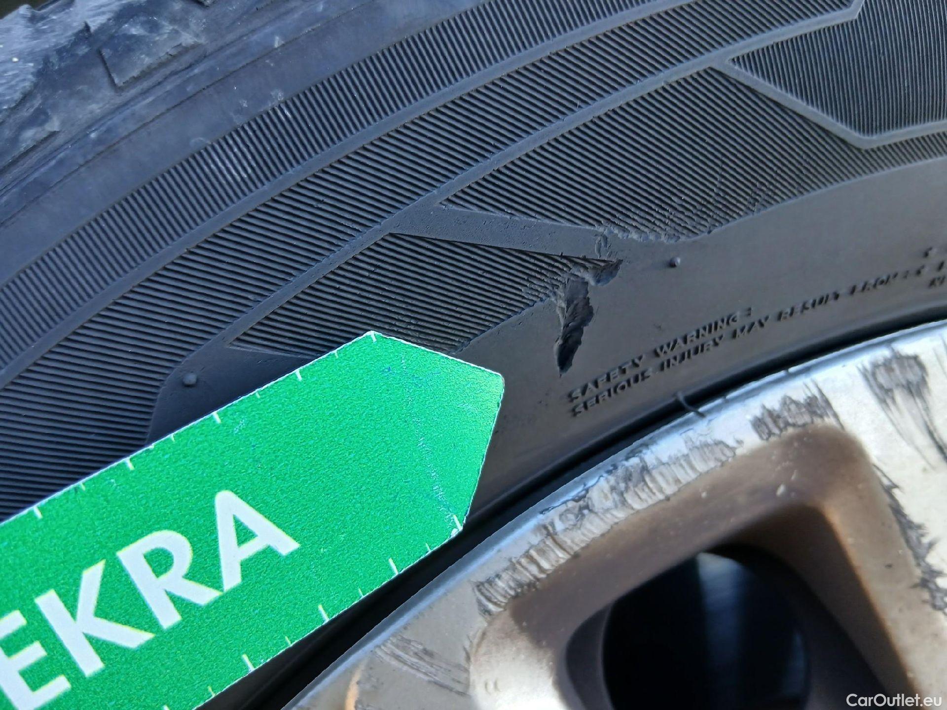  Citroen  Berlingo CITROEN  / 2018 / 4P / combi Talla M BlueHDi 100 S&S LIVE PACK BUSINE #11