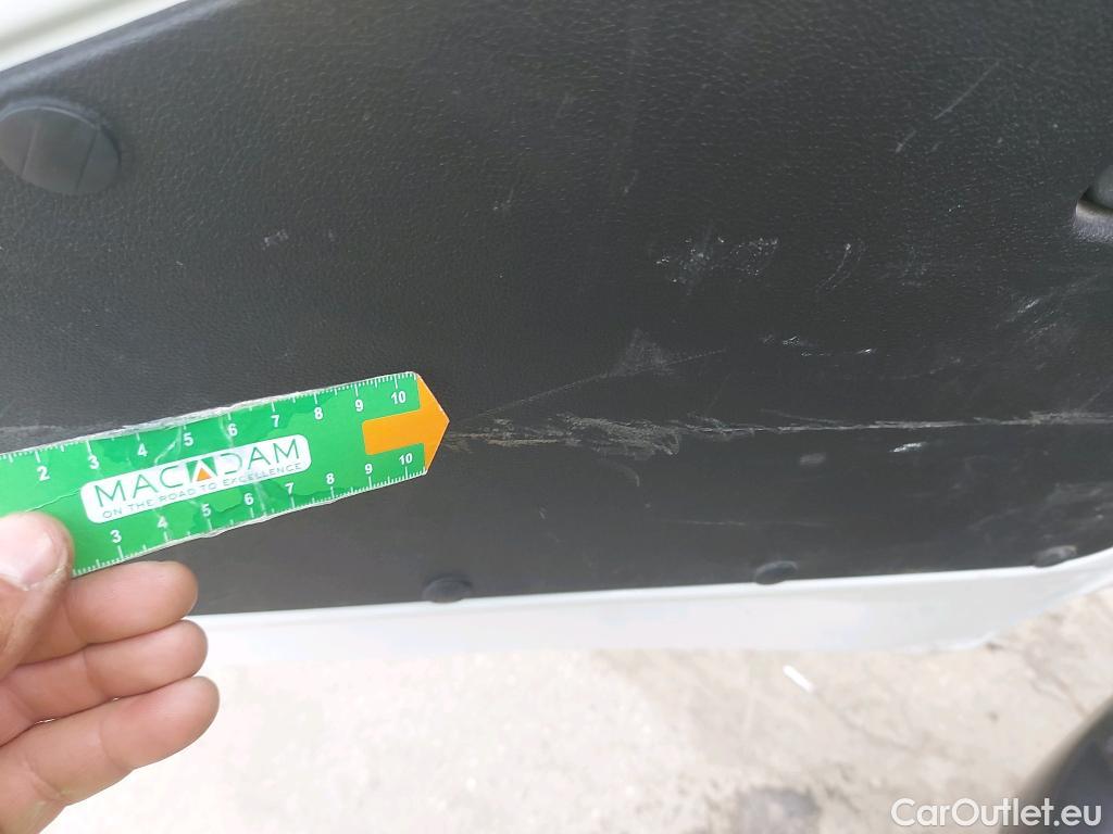  Citroen  Berlingo  Combi Live Pack Business M 1.5 BlueHDi 100CV MT6 E6d #35