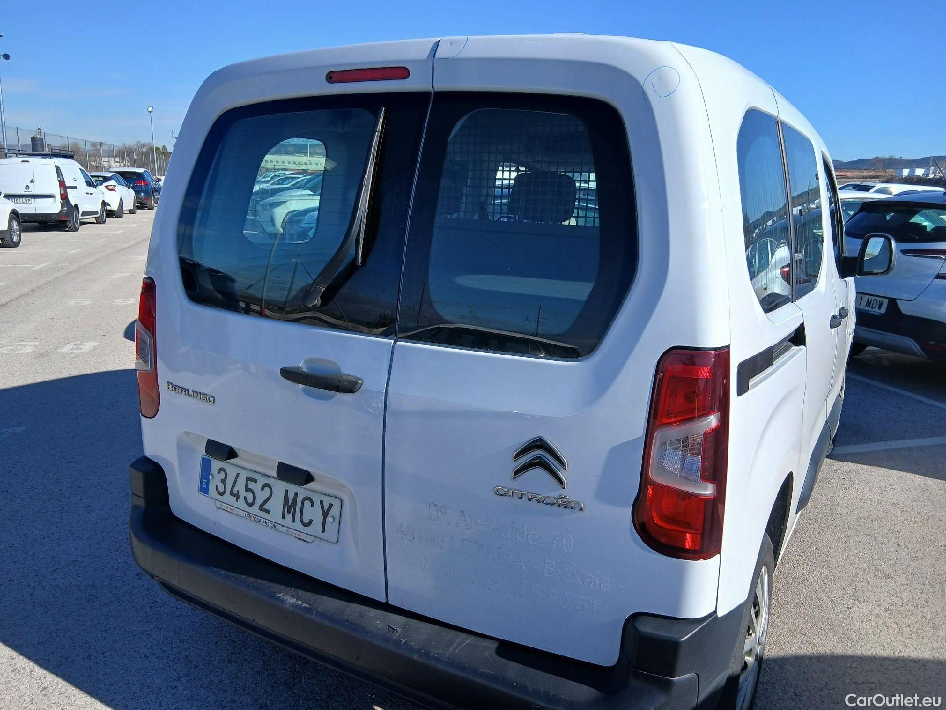  Citroen  Berlingo CITROEN  / 2018 / 4P / combi Talla M BlueHDi 100 S&S LIVE PACK BUSINE #23