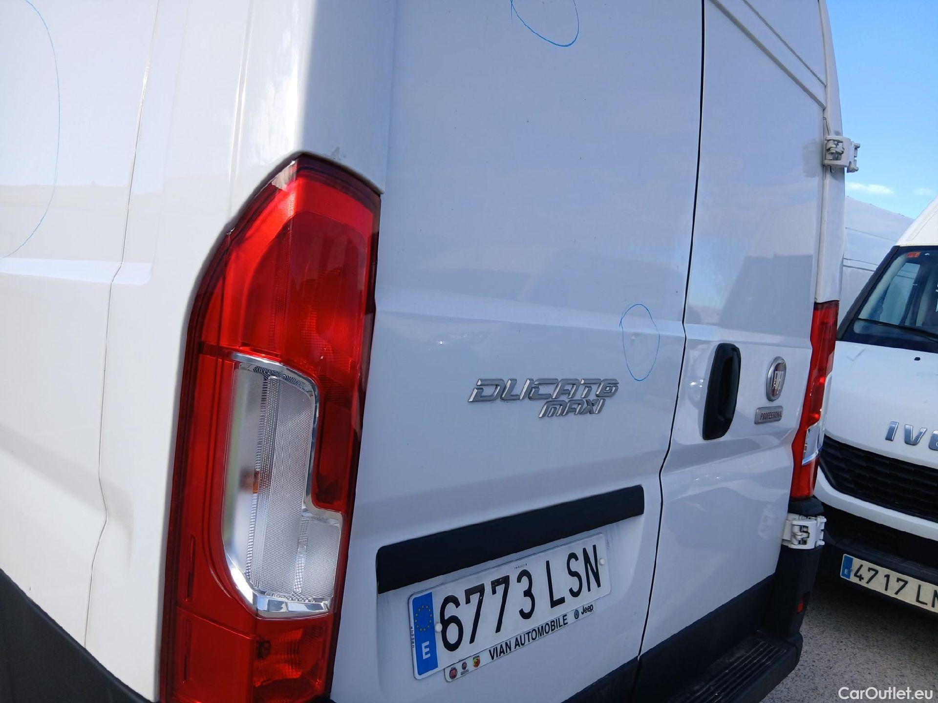  Fiat  Ducato FIAT  / 2014 / 4P / furgón Furgón Maxi 35 L3H2 2.3 Mjet. (103 kW) #14