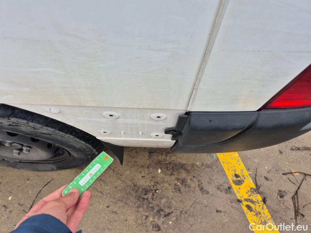  Nissan  NV400 NISSAN  / 2011 / 4P / furgón L2H2 3,5T 2.3dCi 99kW FWD Comfort #35