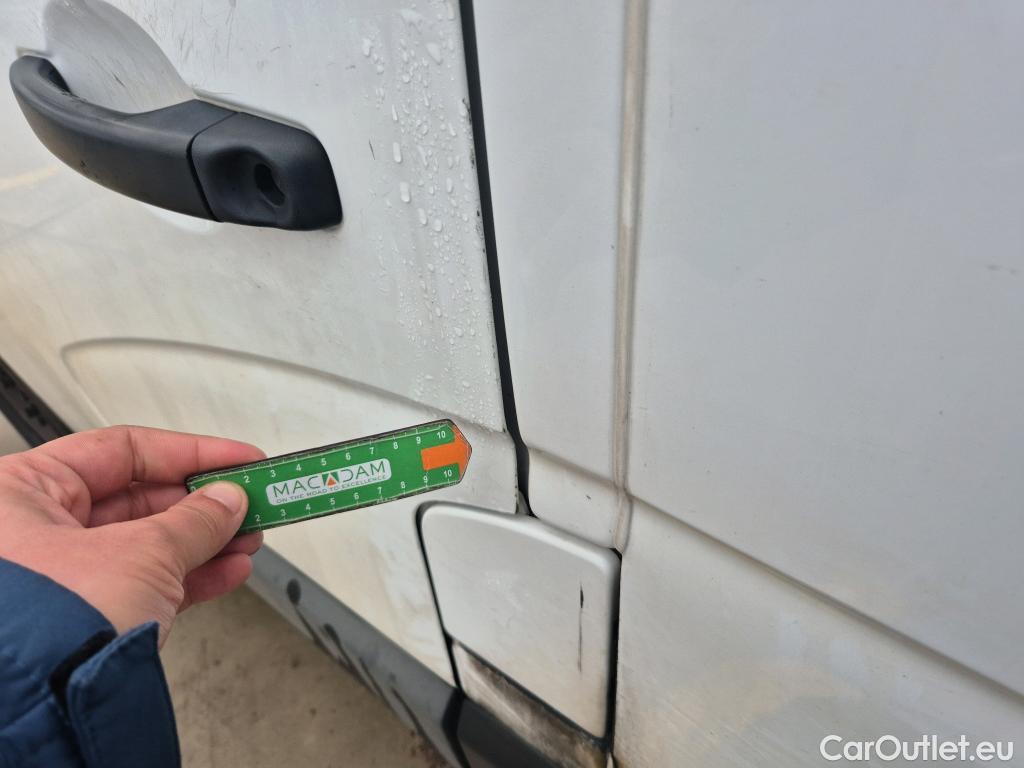  Nissan  NV400 NISSAN  / 2011 / 4P / furgón L2H2 3,5T 2.3dCi 99kW FWD Comfort #54