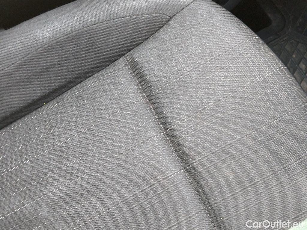  Mercedes  Vito MERCEDES-BENZ  / 2014 / 4P / furgón 111 CDI Larga #10