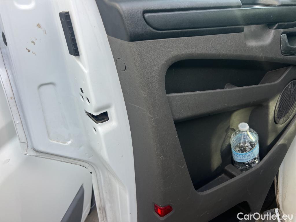  Ford  Transit FORD  Custom / 2012 / 4P / combi Mixto 2.0 TDCI 96kW 320 L1 Trend M1 #26