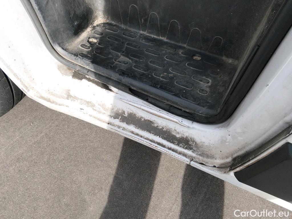  Fiat  Ducato FIAT  / 2014 / 4P / furgón 30 L1 H1 2.3 1 (88 kW) Euro 6d-temp #37