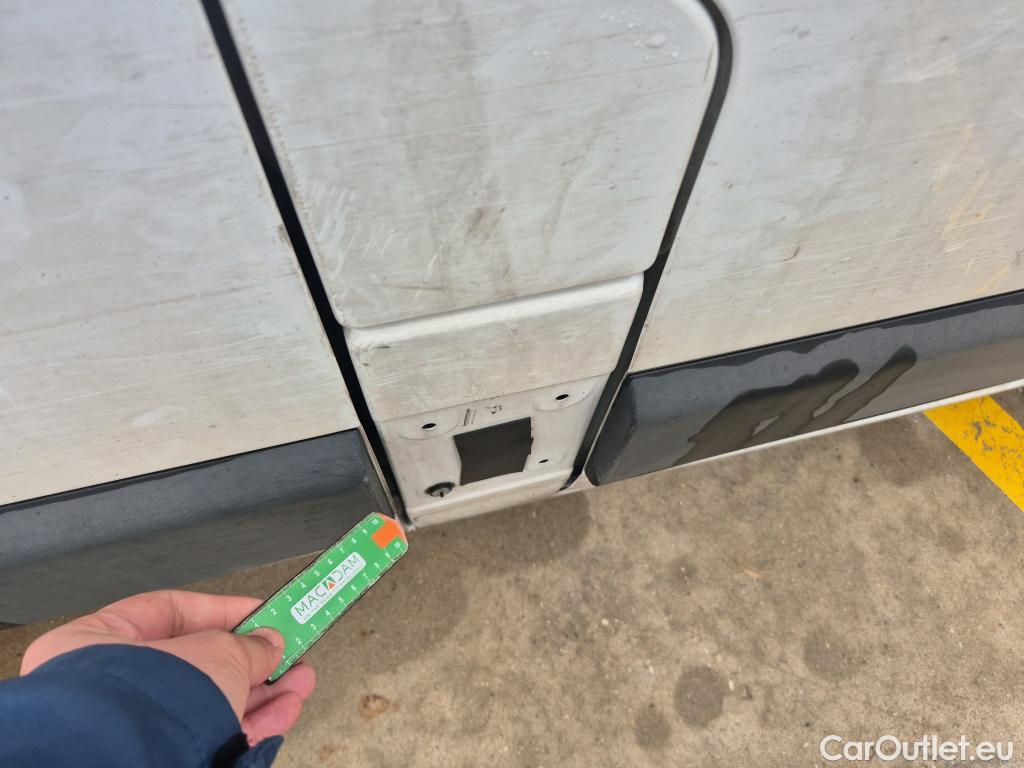  Nissan  NV400 NISSAN  / 2011 / 4P / furgón L2H2 3,5T 2.3dCi 99kW FWD Comfort #42