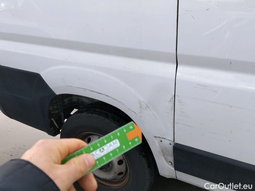  Fiat  Ducato FIAT  / 2014 / 4P / furgón 30 L1 H1 2.3 1 (88 kW) Euro 6d-temp #29