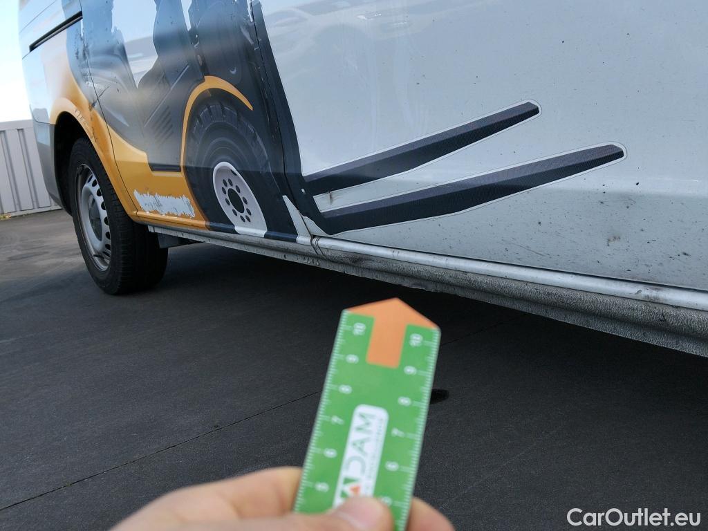  Mercedes  Vito MERCEDES-BENZ  / 2014 / 4P / furgón 111 CDI Larga #4