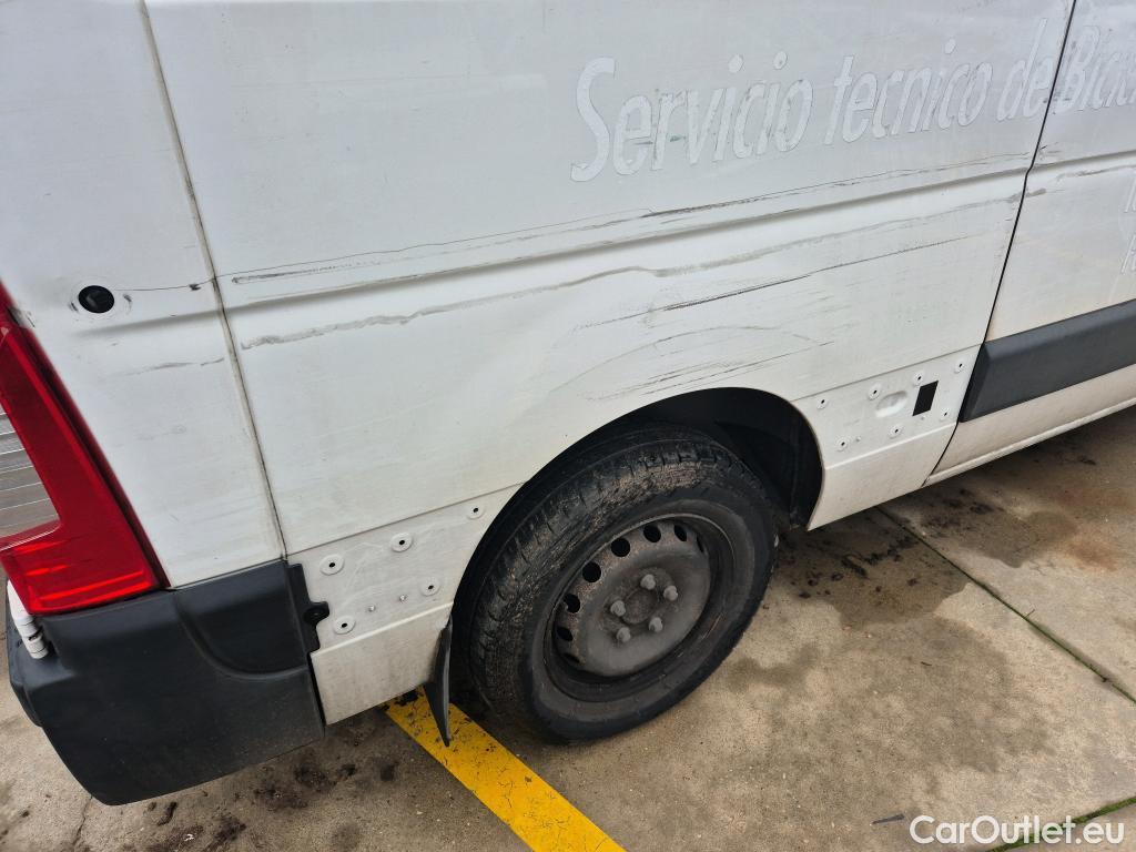  Nissan  NV400 NISSAN  / 2011 / 4P / furgón L2H2 3,5T 2.3dCi 99kW FWD Comfort #30