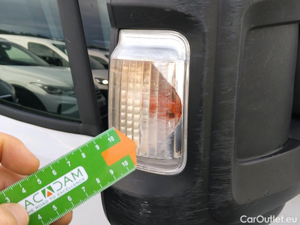  Fiat  Ducato FIAT  / 2014 / 4P / furgón 30 L1 H1 2.3 1 (88 kW) Euro 6d-temp #61