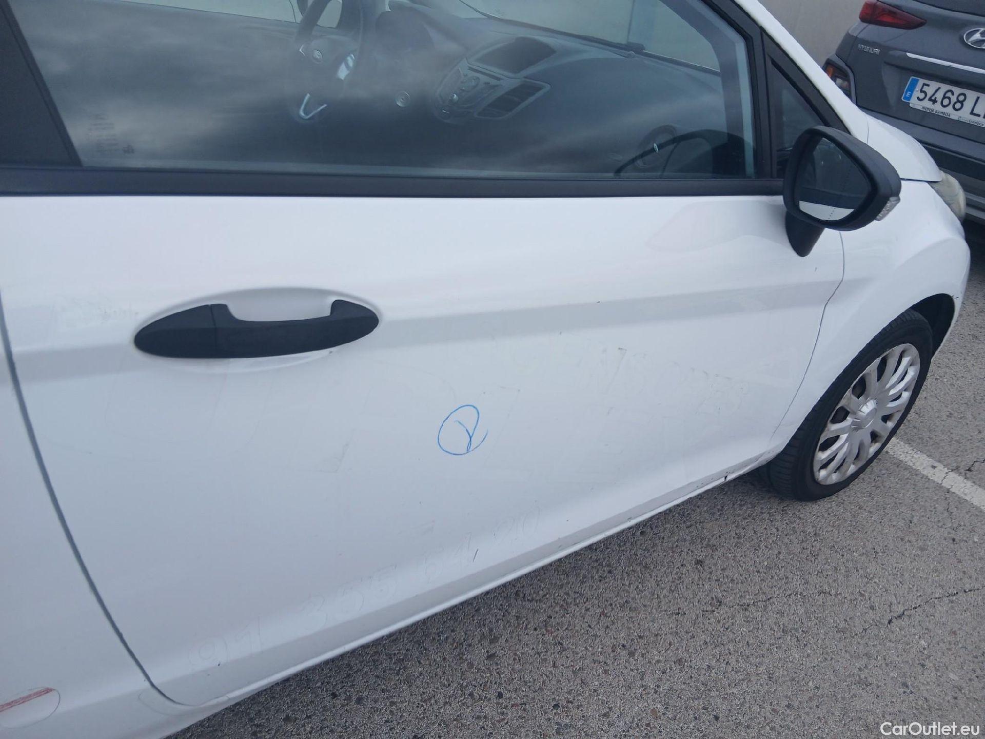  Ford  Fiesta FORD  VAN VU 3p 6G berlina comerci 1.5 TDCi 75cv #49