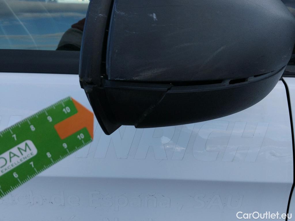  Mercedes  Vito MERCEDES-BENZ  / 2014 / 4P / furgón 111 CDI Larga #16