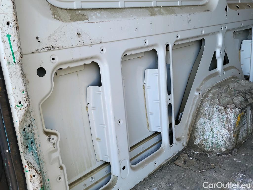  Mercedes  Sprinter MERCEDES-BENZ  / 2018 / 4P / furgón 314 CDI LARGO 3.5T T. ALTO #3