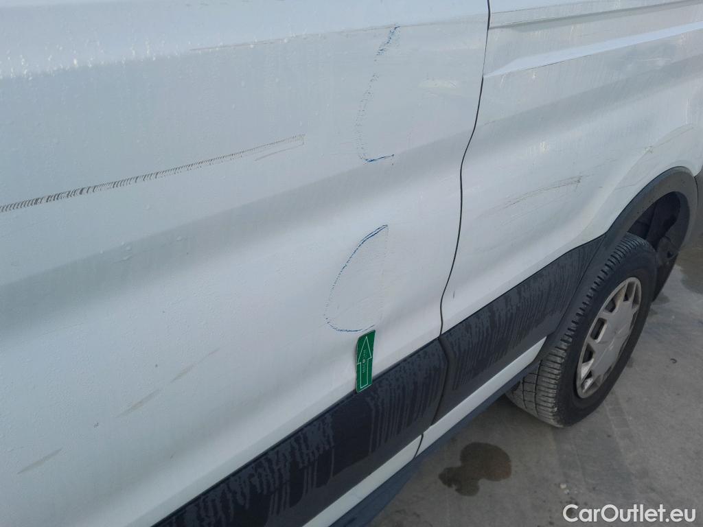  Ford  Transit FORD  / 2013 / 4P / furgón 350 96kW L3H2 Van Trend FWD MHEV #1