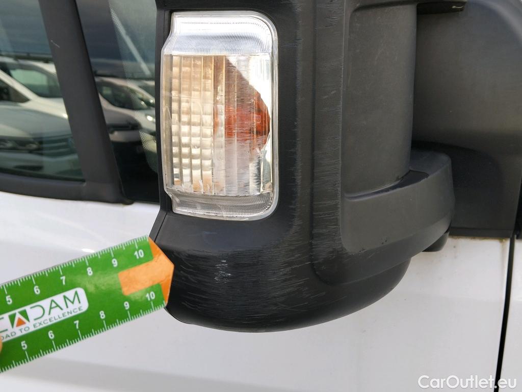  Fiat  Ducato FIAT  / 2014 / 4P / furgón 30 L1 H1 2.3 1 (88 kW) Euro 6d-temp #65