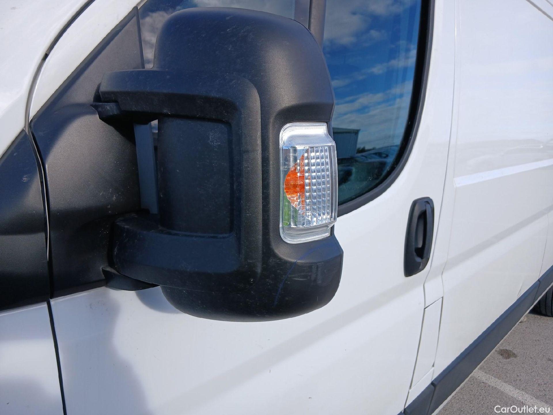  Fiat  Ducato FIAT  / 2014 / 4P / furgón Furgón Maxi 35 L3H2 2.3 Mjet. (103 kW) #8