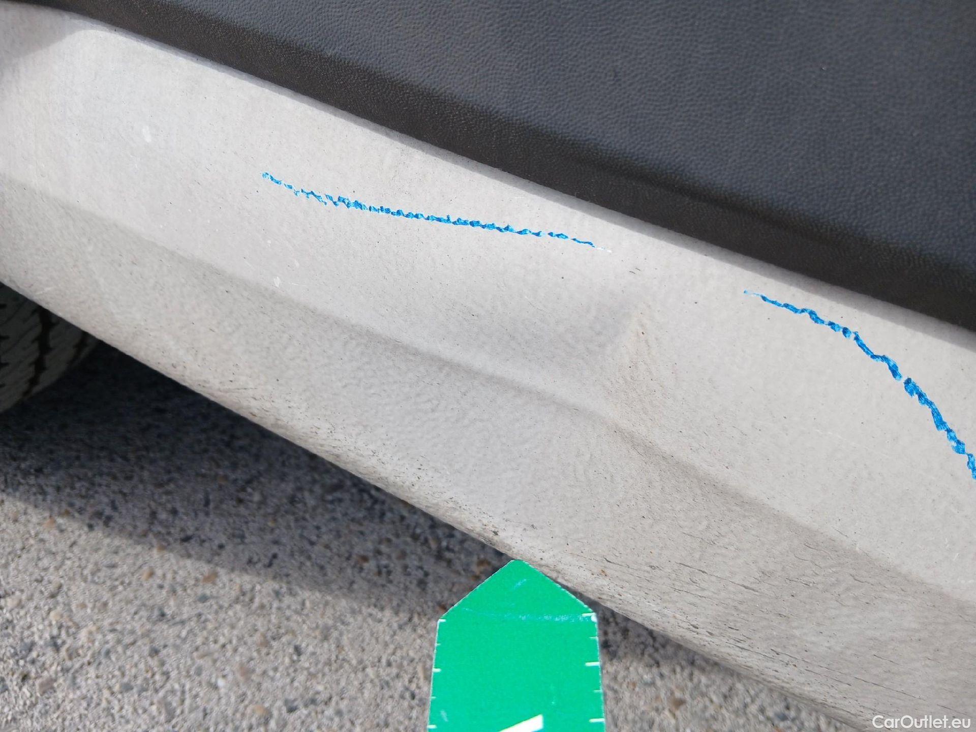  Volkswagen  Crafter VOLKSWAGEN  / 2017 / 4P / furgón 35 Furgón BM TN L3H2 2.0TDI 103kW(140CV) #21