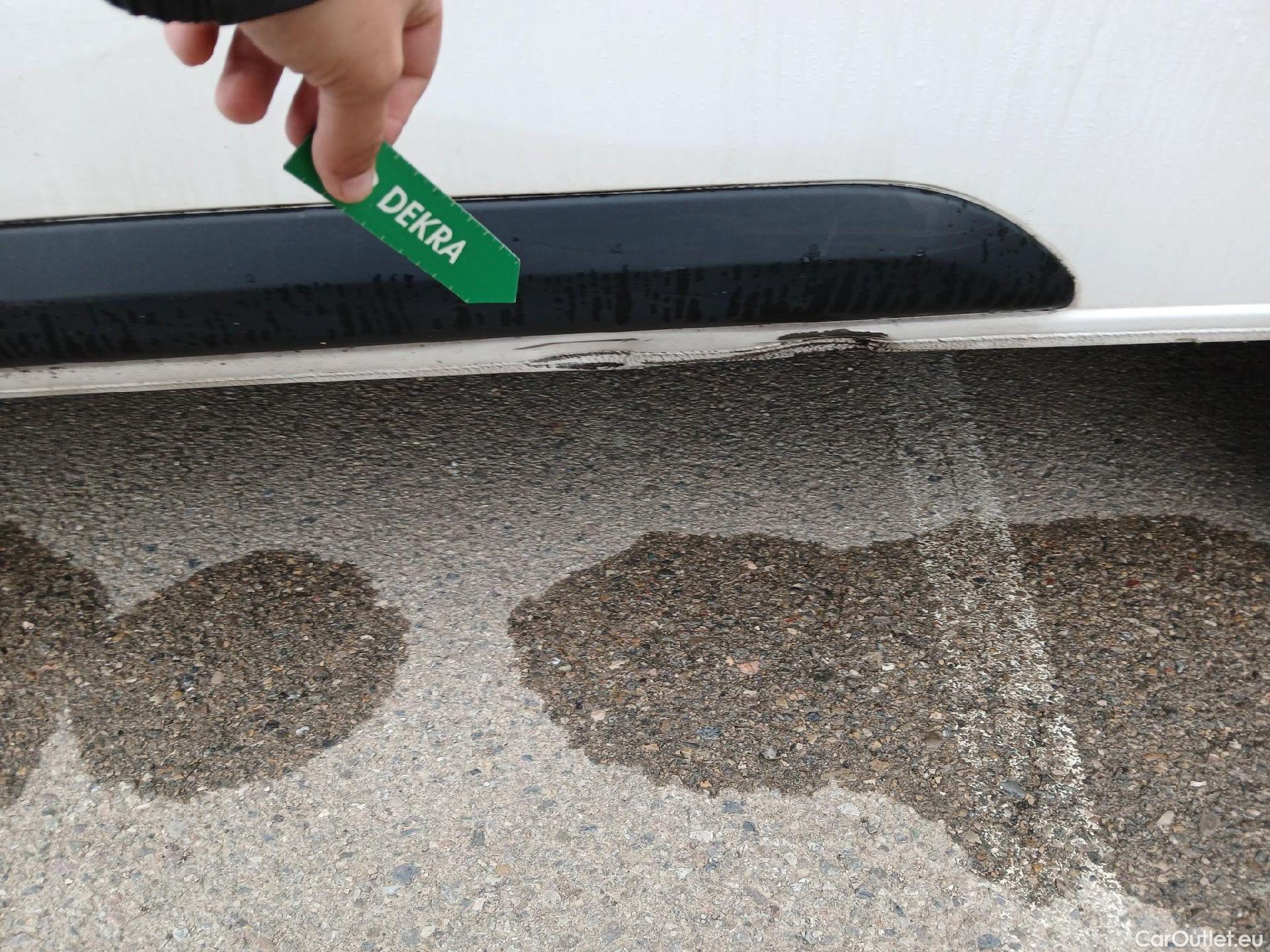  Peugeot  Expert PEUGEOT   Furgón Pro 2.0 BlueHDi 120 S&S Standard (CX) #51