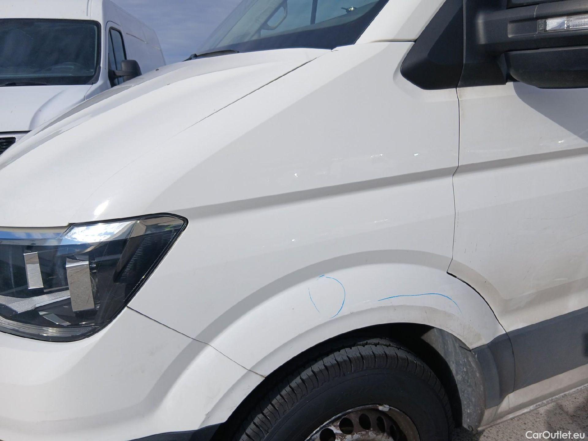  Volkswagen  Crafter VOLKSWAGEN  / 2017 / 4P / furgón 35 Furgón BM TN L3H2 2.0TDI 103kW(140CV) #10