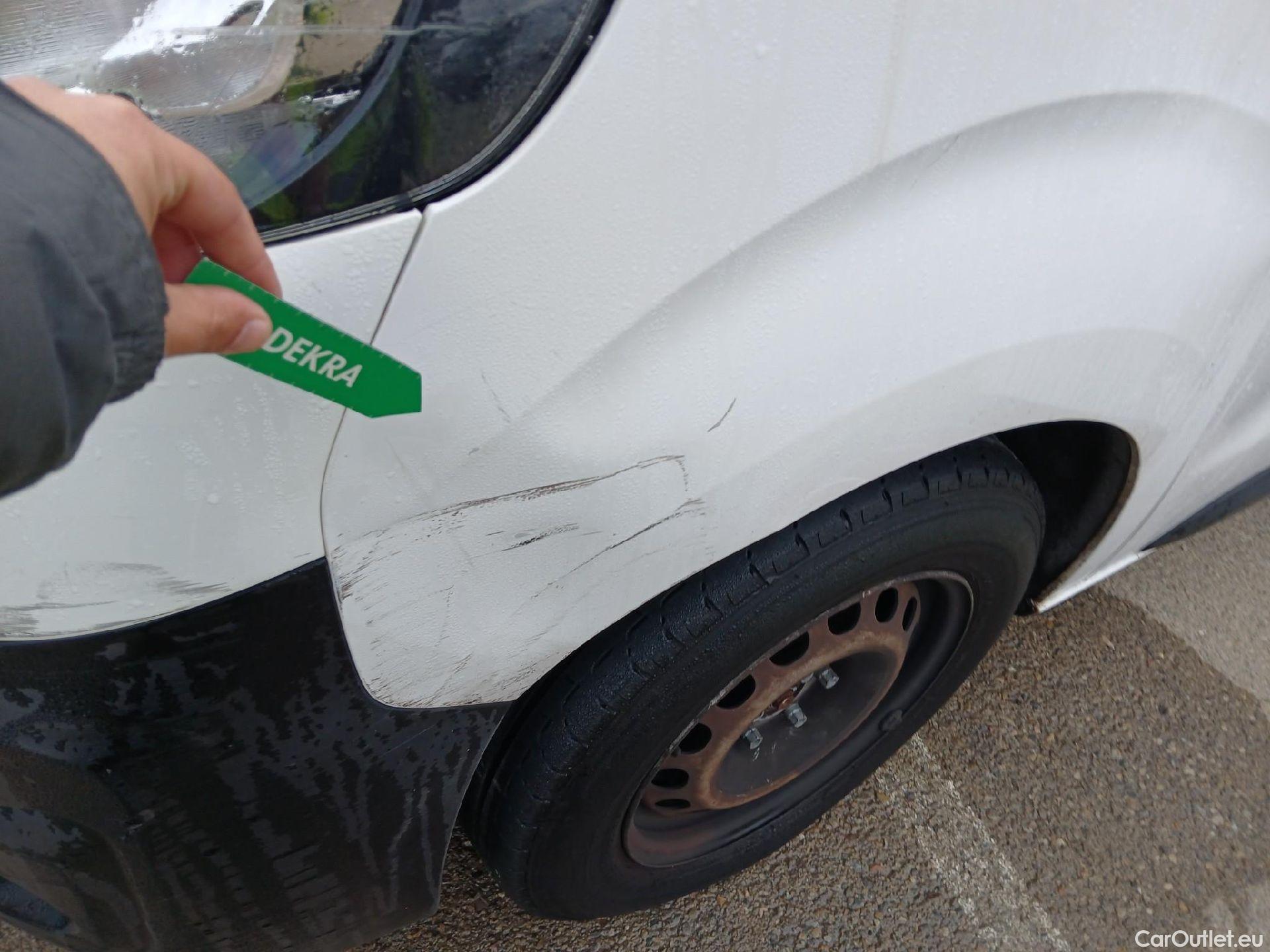  Peugeot  Expert PEUGEOT   Furgón Pro 2.0 BlueHDi 120 S&S Standard (CX) #41