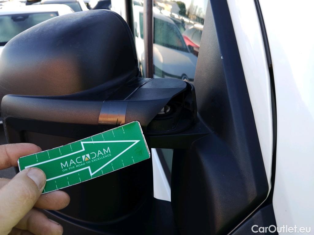  Peugeot  Boxer  Furgón 333 L2H1 Pro BlueHDi 130 #2