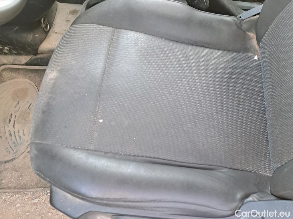  Peugeot  RIFTER PEUGEOT  / 2018 / 4P / combi Active Standard BlueHDi 73kW (IND) #11