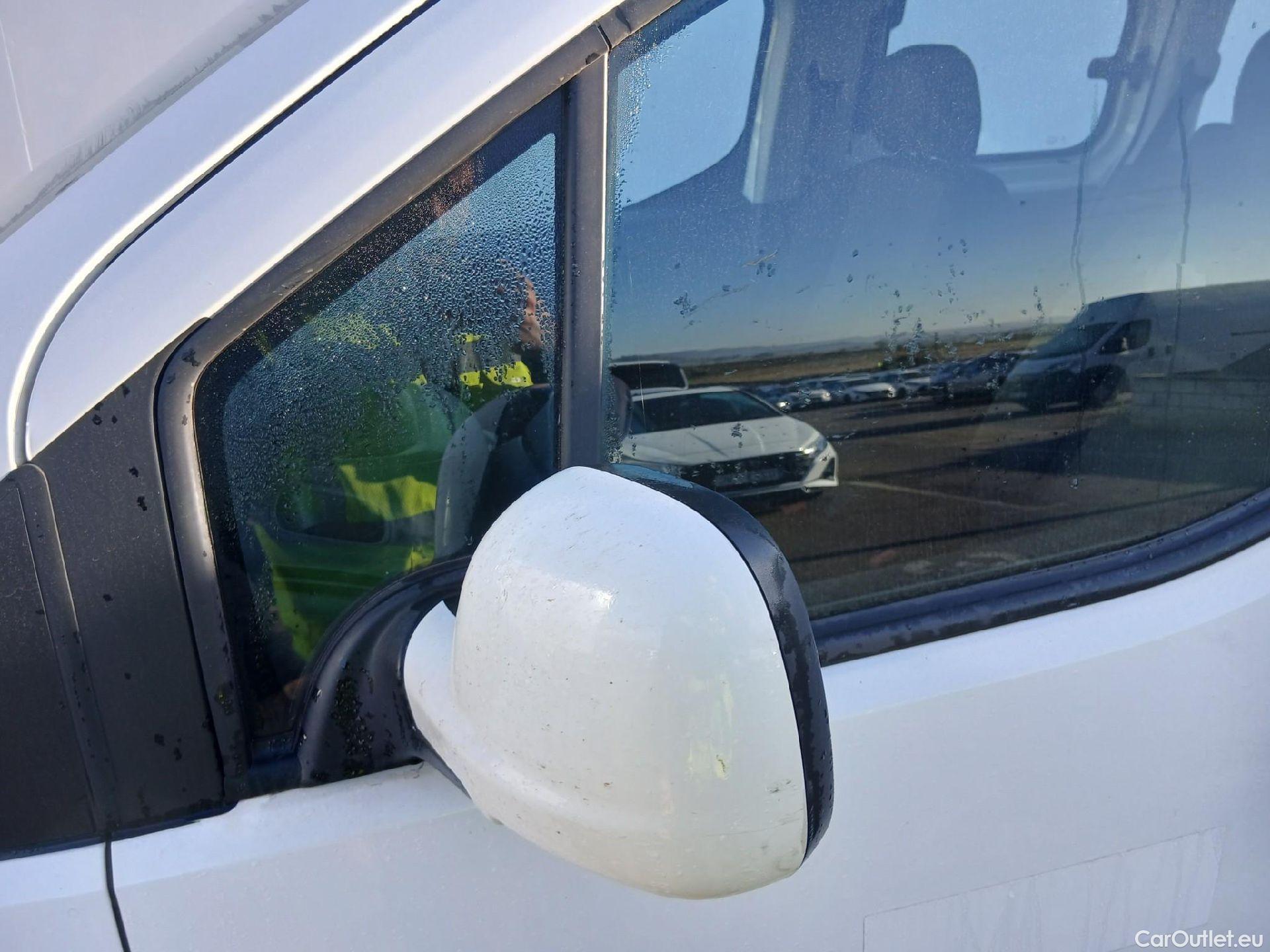  Peugeot  RIFTER PEUGEOT  / 2018 / 4P / combi Active Standard BlueHDi 73kW (IND) (CX2) #7