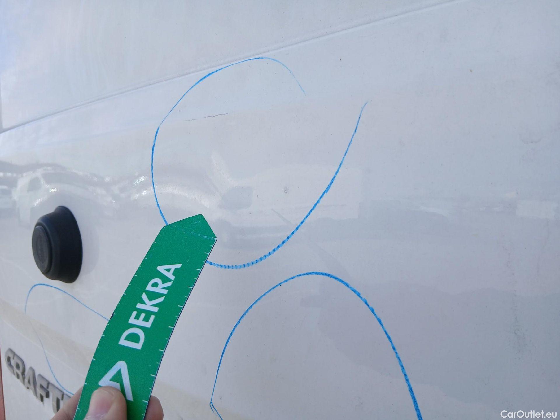  Volkswagen  Crafter VOLKSWAGEN  / 2017 / 4P / furgón 35 Furgón BM TN L3H2 2.0TDI 103kW(140CV) #51