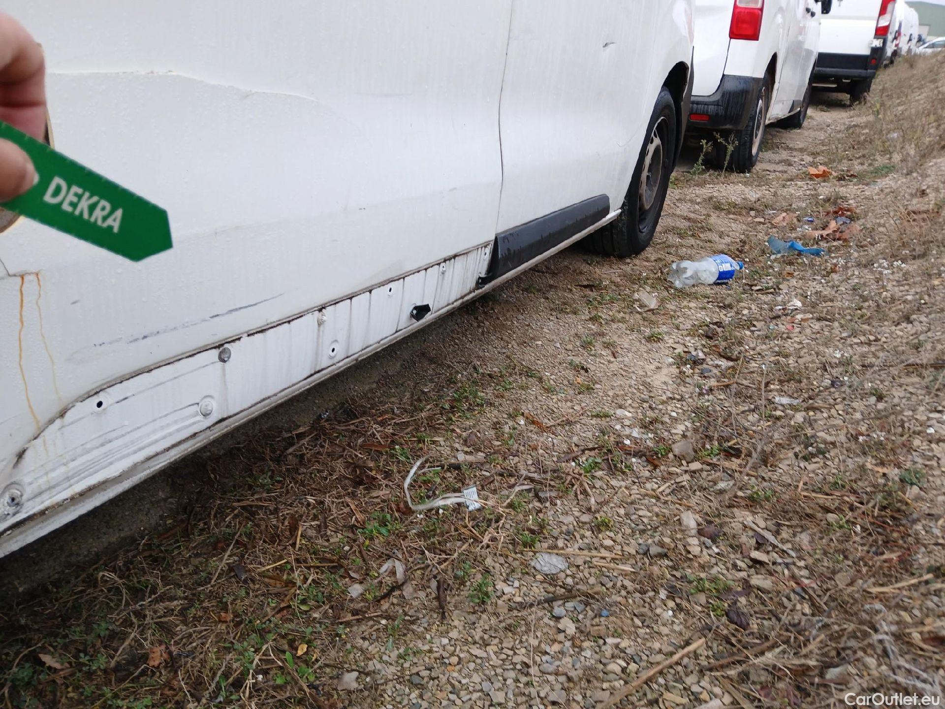  Peugeot  Expert PEUGEOT   Furgón Pro 2.0 BlueHDi 120 S&S Standard (CX) #76