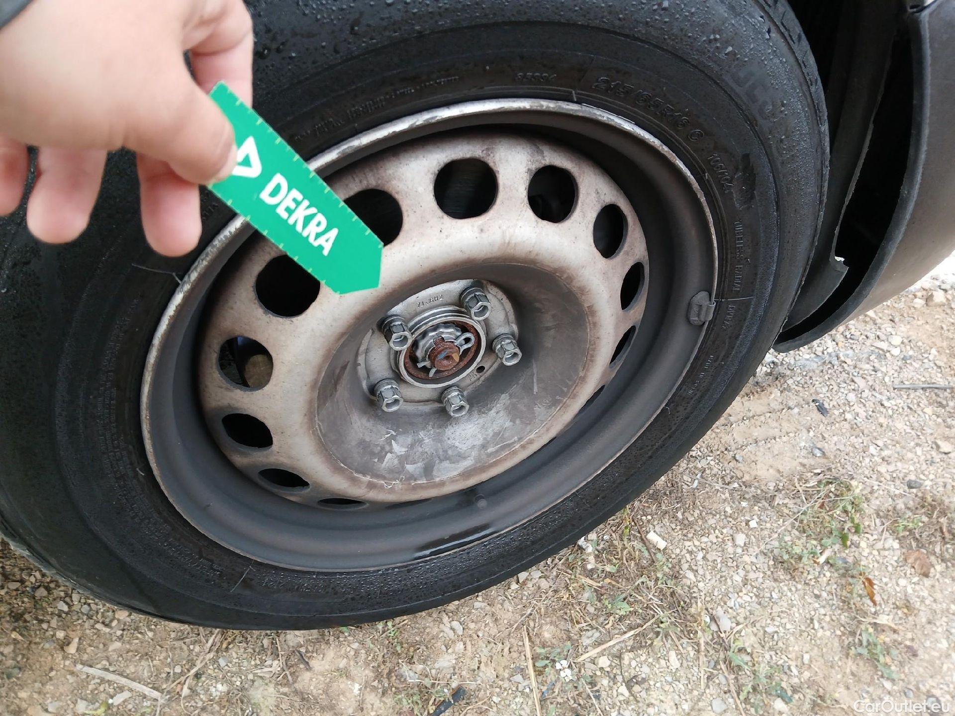  Peugeot  Expert PEUGEOT   Furgón Pro 2.0 BlueHDi 120 S&S Standard (CX) #92