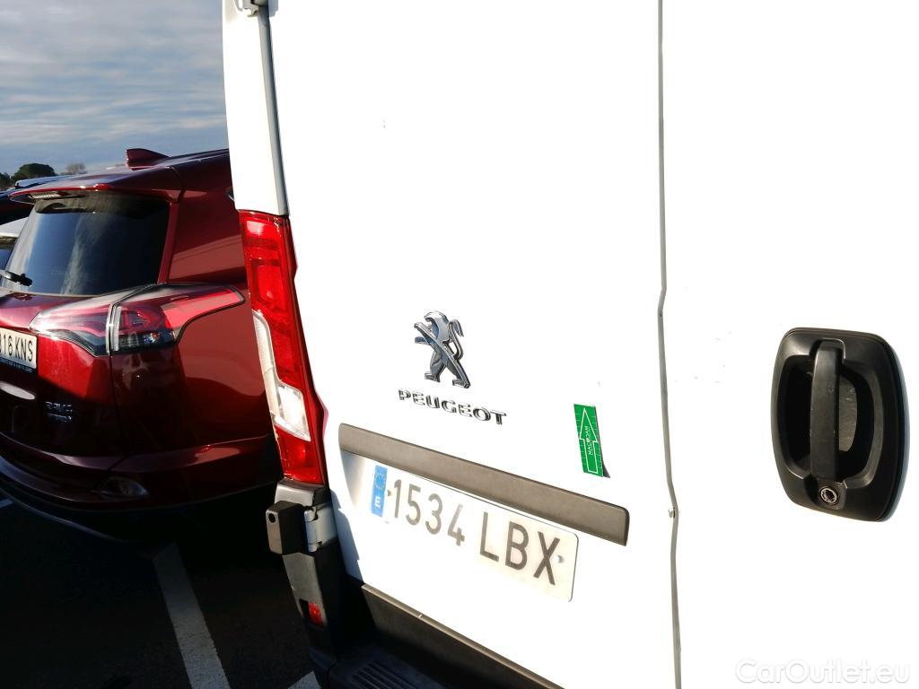  Peugeot  Boxer  Furgón 333 L2H1 Pro BlueHDi 130 #17