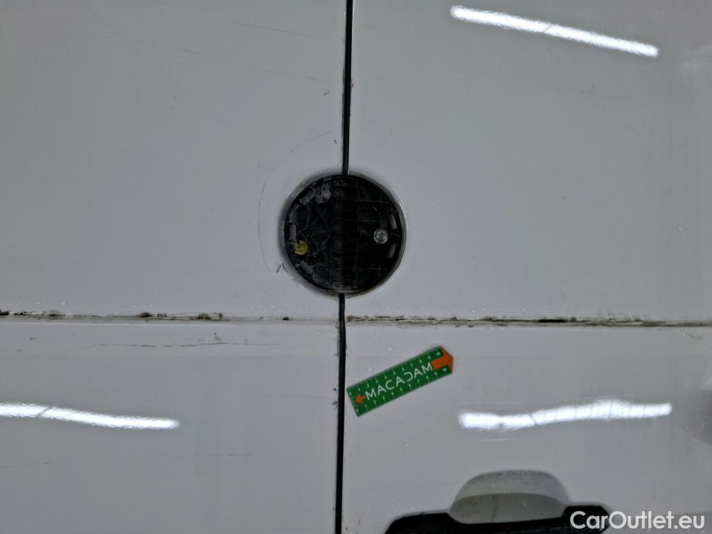  Volkswagen  Crafter  Fourgon e- 35 Fourgon mittellang Hochdach FWD 35kWh BVA #40