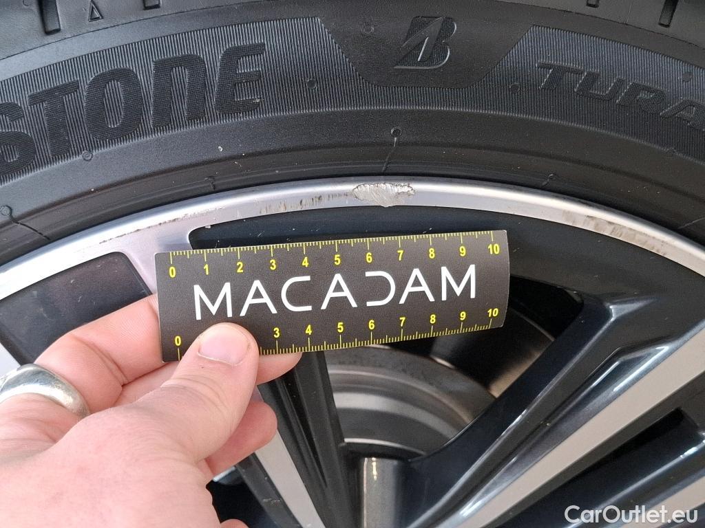  Bmw  Serie 2 BMW Série 2 Gran Coupé / 2019 / 4P / Berline 220D AUTO Business Design #22