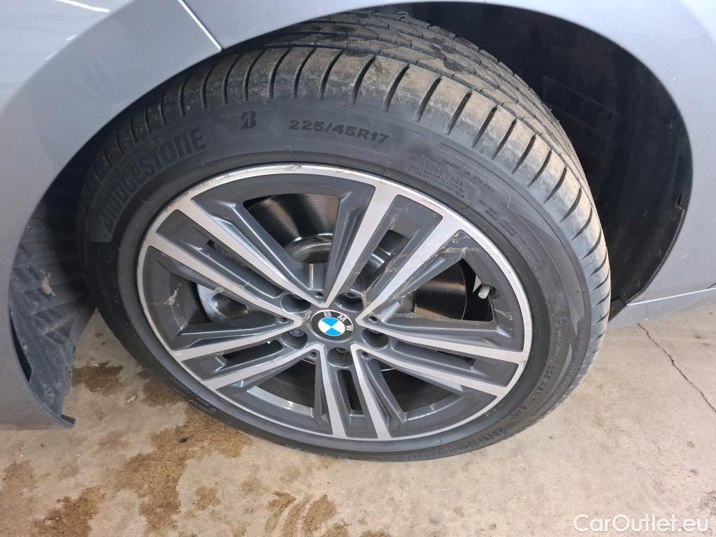  Bmw  Serie 2 BMW Série 2 Gran Coupé / 2019 / 4P / Berline 220D AUTO Business Design #6