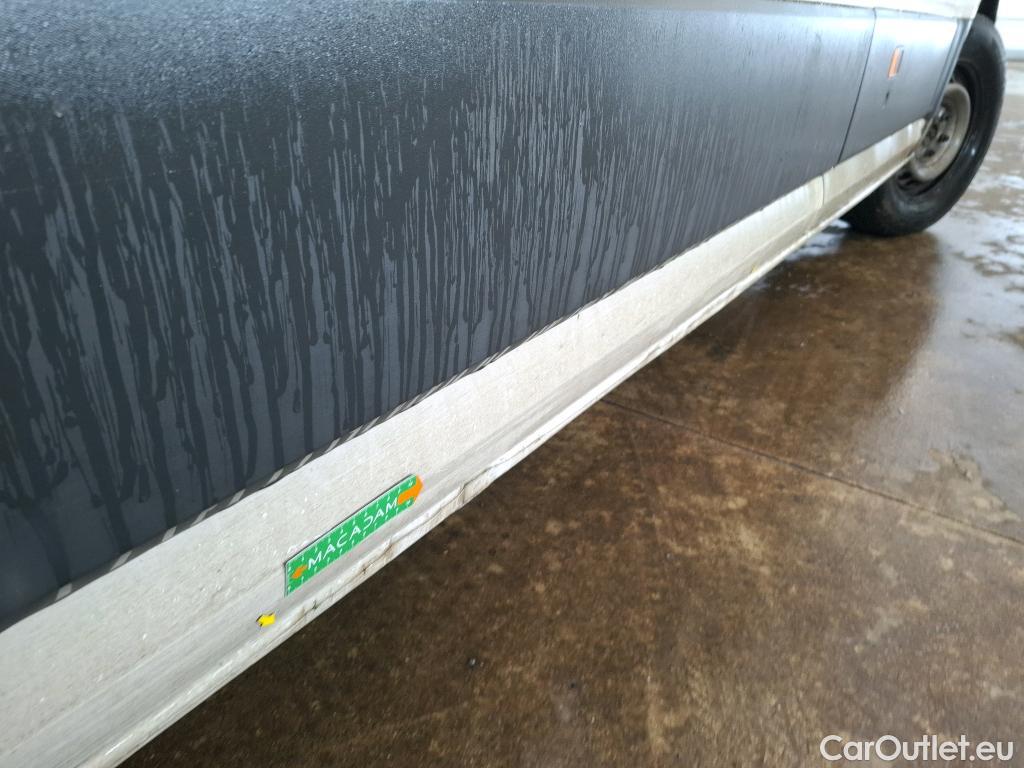  Volkswagen  Crafter  Fourgon e- 35 Fourgon mittellang Hochdach FWD 35kWh BVA #18